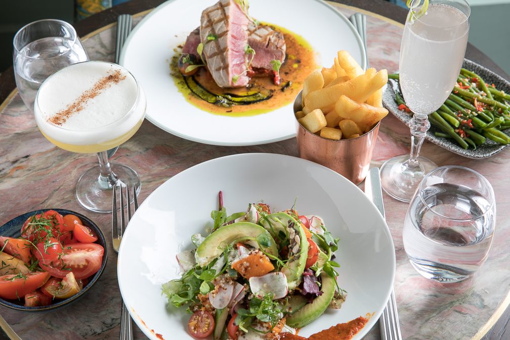 Tish Bar & Restaurant